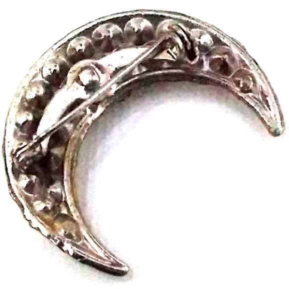 VINTAGE Pave Rhinestone Crescent Moon/ Horn Brooch - Picture 3 of 8